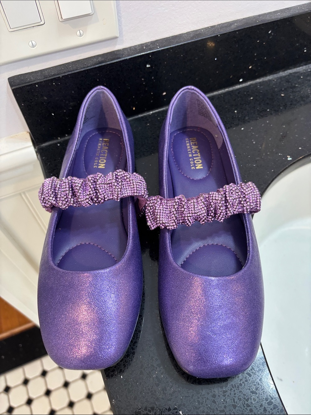 NWOT Reaction Kenneth Cole Shimmer Purple Mary Jane Flats with Crystals